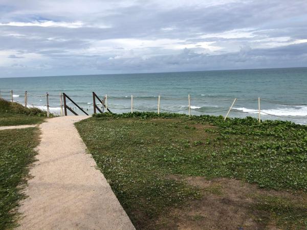 Atlântico Flat ap 204 em Ponta Negra : photo 6 de la chambre chambre double ou lits jumeaux - vue partielle sur mer
