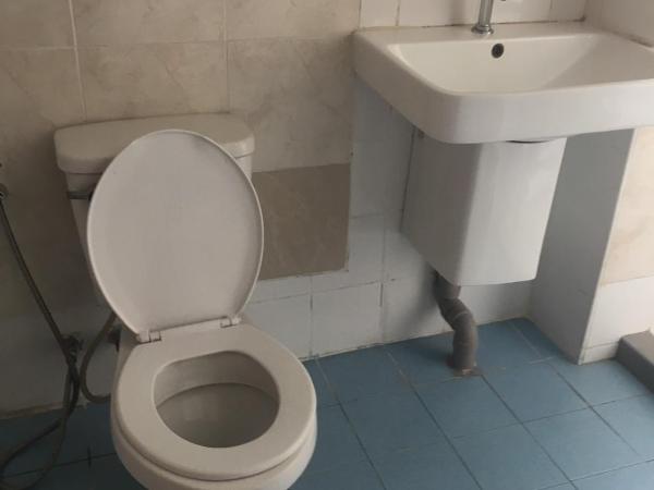 Room@Vipa : photo 2 de la chambre chambre simple avec toilettes et douche communes