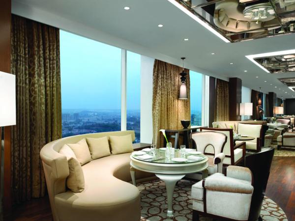 Hyatt Regency Gurgaon : photo 1 de la chambre chambre lit king-size - accès au club