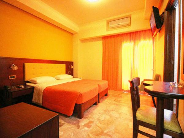 Hotel Filoxenia : photo 1 de la chambre chambre lits jumeaux