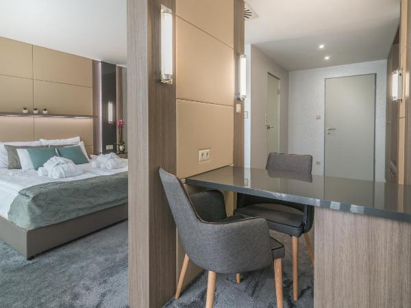 Hotel Zena Beauty & Shopping Center : photo 7 de la chambre chambre supérieure