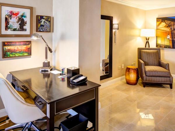 InterContinental New Orleans, an IHG Hotel : photo 5 de la chambre chambre lit king-size premium