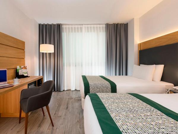 Holiday Inn Naples, an IHG Hotel : photo 5 de la chambre chambre lits jumeaux premium avec canapé-lit