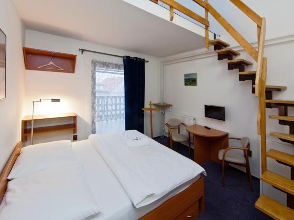 Hotel Wolf : photo 9 de la chambre chambre triple