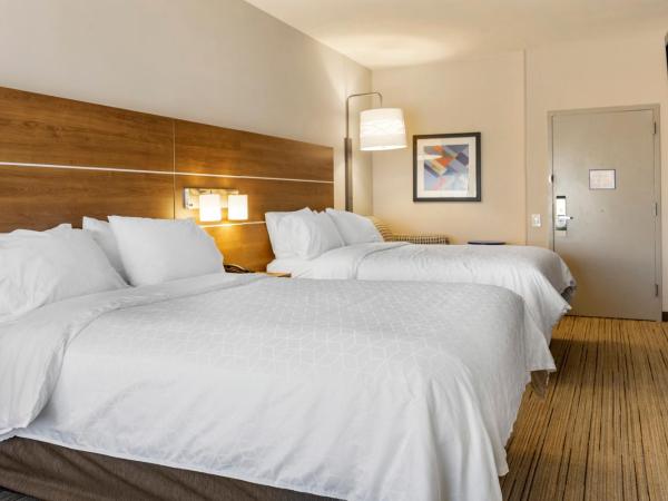 Holiday Inn Express Hotel & Suites Albuquerque Midtown, an IHG Hotel : photo 3 de la chambre suite 1 chambre avec 2 lits queen-size 