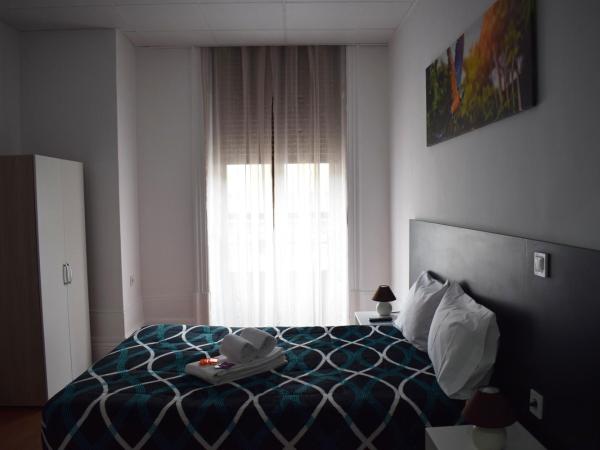 Guest House Henrique VIII : photo 3 de la chambre chambre double