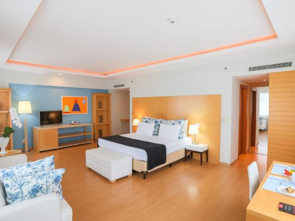 Pestana Curitiba : photo 4 de la chambre suite exécutive