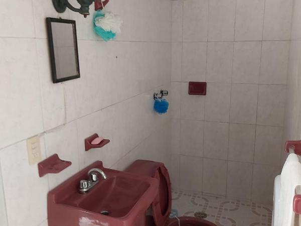 Hostal Guadalajara : photo 5 de la chambre lit dans dortoir pour femmes de 4 lits