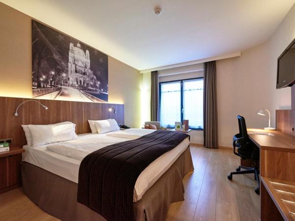 Holiday Inn Brussels Schuman, an IHG Hotel : photo 5 de la chambre chambre double ou lits jumeaux standard