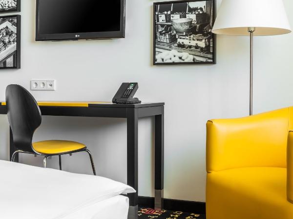 Holiday Inn Munich - Westpark, an IHG Hotel : photo 2 de la chambre chambre lit king-size standard