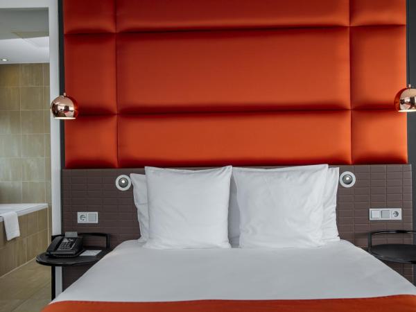 Holiday Inn Amsterdam - Arena Towers, an IHG Hotel : photo 7 de la chambre chambre double ou lits jumeaux standard