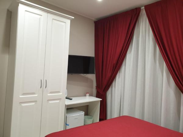 Dimora Costantino : photo 9 de la chambre chambre triple avec balcon