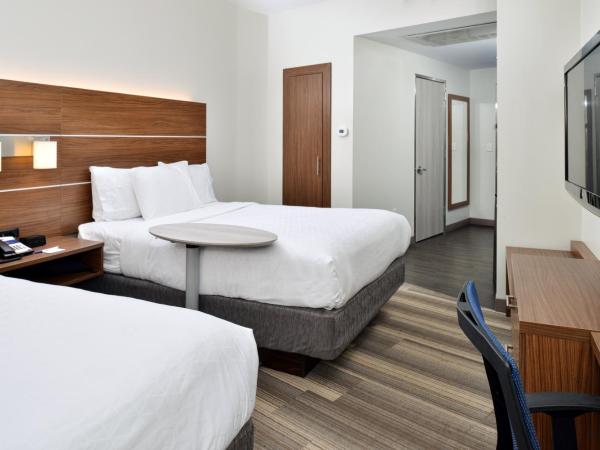 Holiday Inn Express New Orleans - St Charles, an IHG Hotel : photo 6 de la chambre chambre standard avec 2 lits queen-size