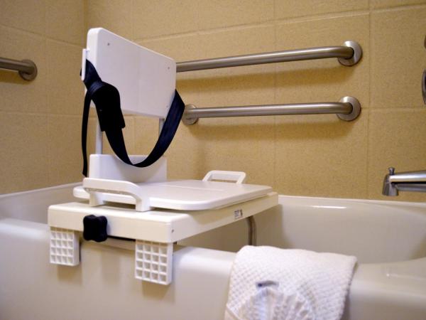 Staybridge Suites San Antonio Sea World, an IHG Hotel : photo 2 de la chambre studio lit king-size - accessible aux personnes à mobilité réduite