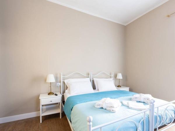 Casa Aydée : photo 8 de la chambre chambre double standard avec salle de bains commune