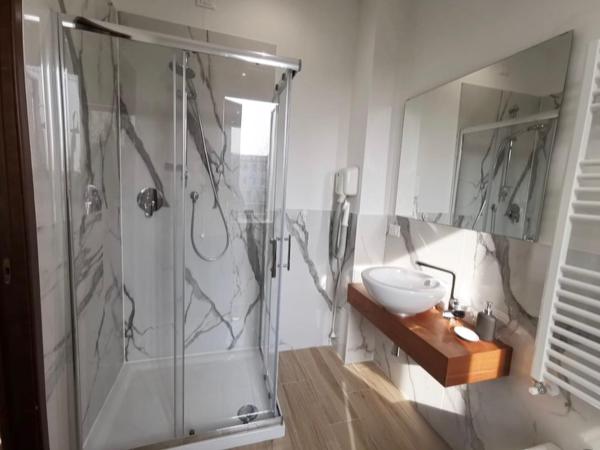 Civico21 : photo 1 de la chambre chambre double avec salle de bains privative