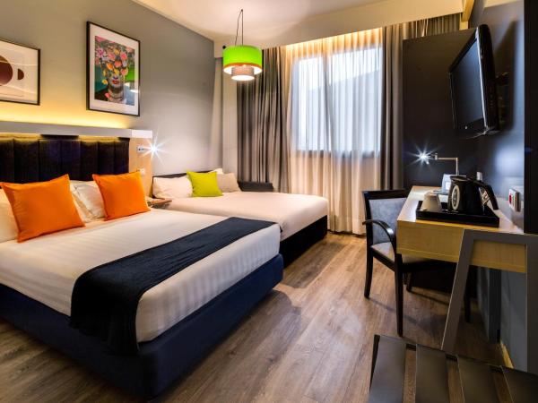 Holiday Inn Bologna - Fiera, an IHG Hotel : photo 1 de la chambre chambre double standard avec canapé-lit simple