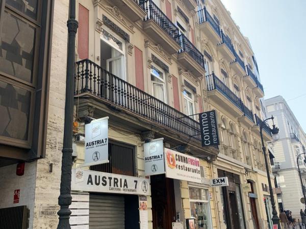 Star Home : photo 8 de la chambre chambre double avec salle de bains commune