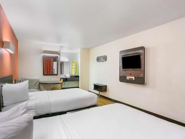Rodeway Inn Baltimore - Inner Harbor South : photo 5 de la chambre chambre double avec 2 lits doubles - non-fumeurs
