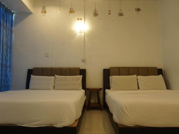 S & S Guest House Kuantan : photo 6 de la chambre chambre familiale standard