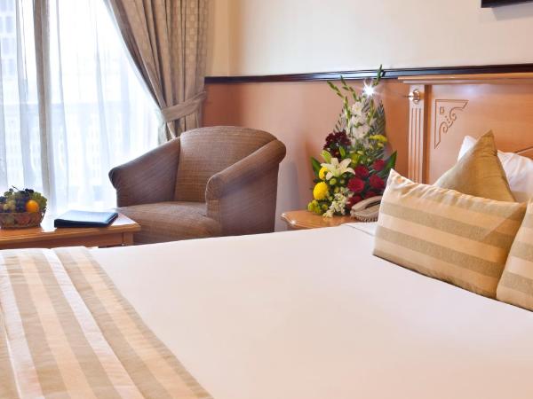 Landmark Plaza Hotel : photo 3 de la chambre chambre double classique