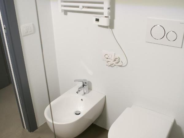 Bed and Bike Verona : photo 10 de la chambre grande chambre double ou lits jumeaux