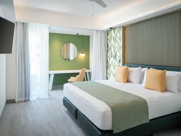 Catalonia Grand Costa Mujeres All Suites & Spa - All Inclusive : photo 1 de la chambre suite supérieure 