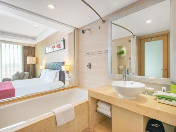 Qingdao Parkview Holiday Hotel : photo 3 de la chambre chambre double supérieure