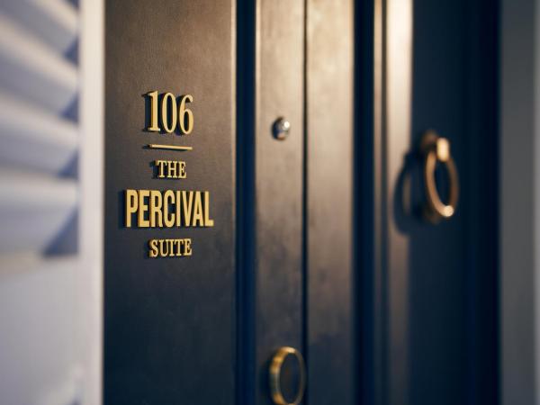 The Barracks Hotel Sentosa by Far East Hospitality : photo 6 de la chambre suite en duplex