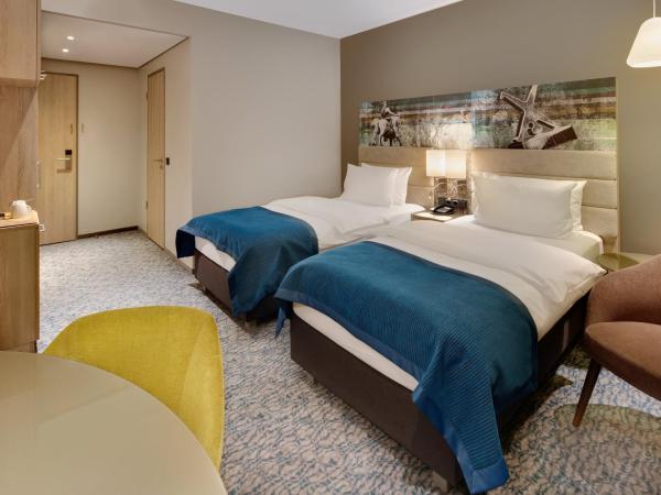 Holiday Inn Düsseldorf City - Toulouser Allee, an IHG Hotel : photo 2 de la chambre chambre lits jumeaux standard