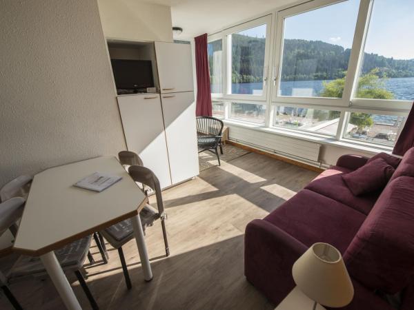 Appart'Hôtel LIDO au bord de l'eau : photo 4 de la chambre appartement confort - vue magique sur lac
