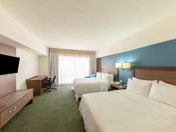 Holiday Inn Guadalajara Expo Plaza del Sol, an IHG Hotel : photo 3 de la chambre chambre standard avec 2 lits queen-size