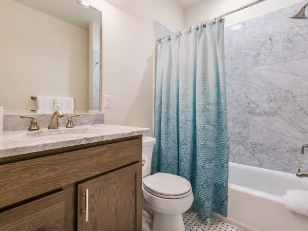 1 and 2 BR Private Condos Steps Away From French Quarter : photo 4 de la chambre appartement 1 chambre