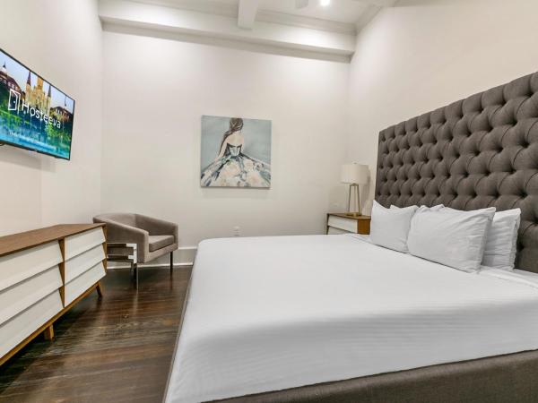 1 and 2 BR Private Condos Steps Away From French Quarter : photo 8 de la chambre appartement 2 chambres