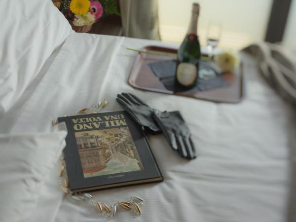 Hotel Seven Rooms : photo 2 de la chambre chambre lit king-size avec baignoire spa