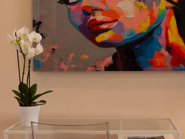 Room Boutique 32 : photo 4 de la chambre chambre lit queen-size avec balcon