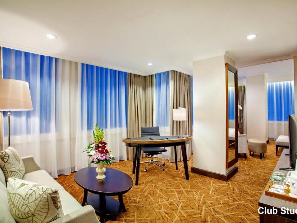 Menara Peninsula Hotel : photo 2 de la chambre studio exécutif avec accès au club