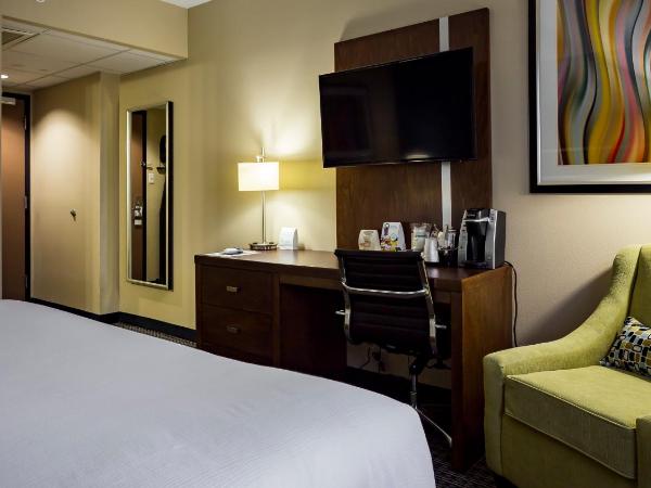 Holiday Inn Houston Downtown, an IHG Hotel : photo 9 de la chambre chambre lit king-size standard
