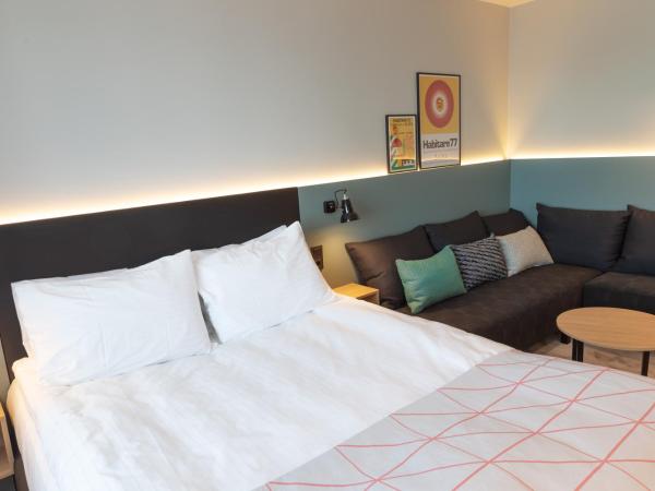 Holiday Inn Helsinki - Expo, an IHG Hotel : photo 7 de la chambre chambre lit queen-size standard avec canapé-lit 