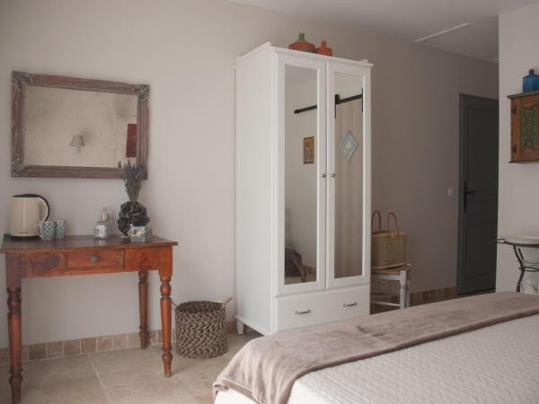 Vintage Provence : photo 4 de la chambre studio avec vue sur jardin