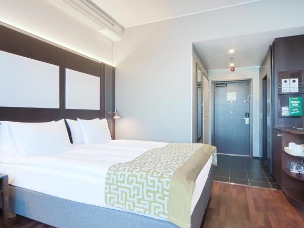 Holiday Inn Helsinki West - Ruoholahti, an IHG Hotel : photo 9 de la chambre chambre standard