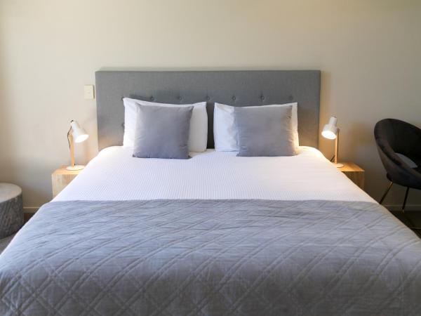 Alpine Lake Motel : photo 2 de la chambre studio exécutif king avec baignoire spa privée