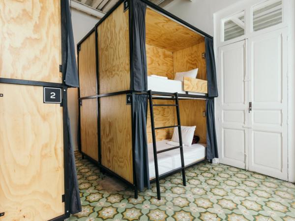 CASA MX alameda : photo 4 de la chambre lit dans dortoir 6 lits