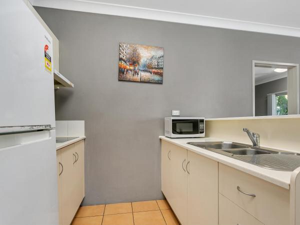 Cairns Reef Apartments & Motel : photo 7 de la chambre appartement deluxe