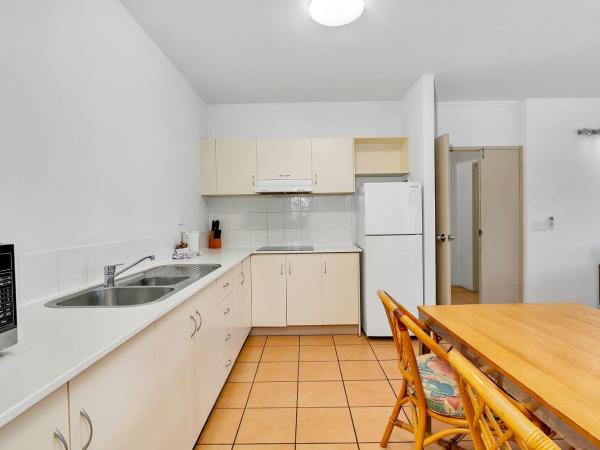 Cairns Reef Apartments & Motel : photo 6 de la chambre appartement 2 chambres