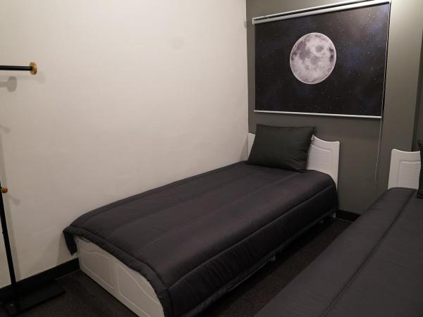 Apollo Guesthouse : photo 6 de la chambre chambre lits jumeaux standard