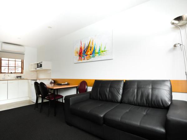 Bay Hotel Apartments : photo 3 de la chambre maison de ville 2 chambres