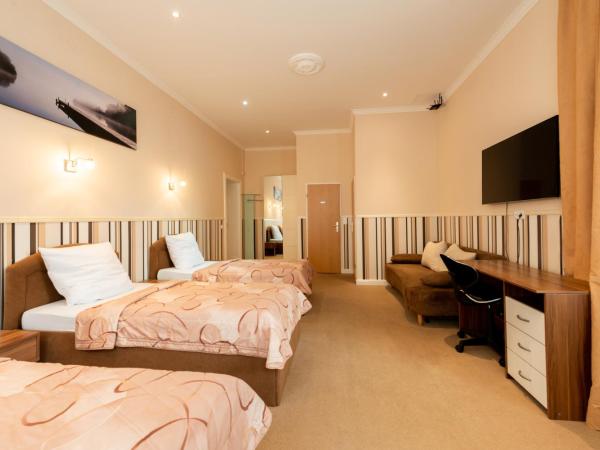 Hotel Pension Dahlem : photo 2 de la chambre chambre familiale