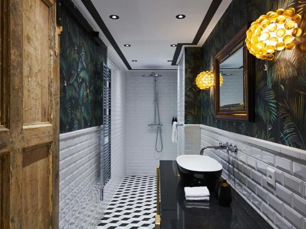 Art Hotel Riposo : photo 2 de la chambre suite avec vue sur lac