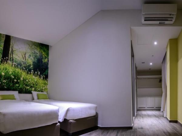 J8 Hotel : photo 1 de la chambre chambre lits jumeaux deluxe - gold